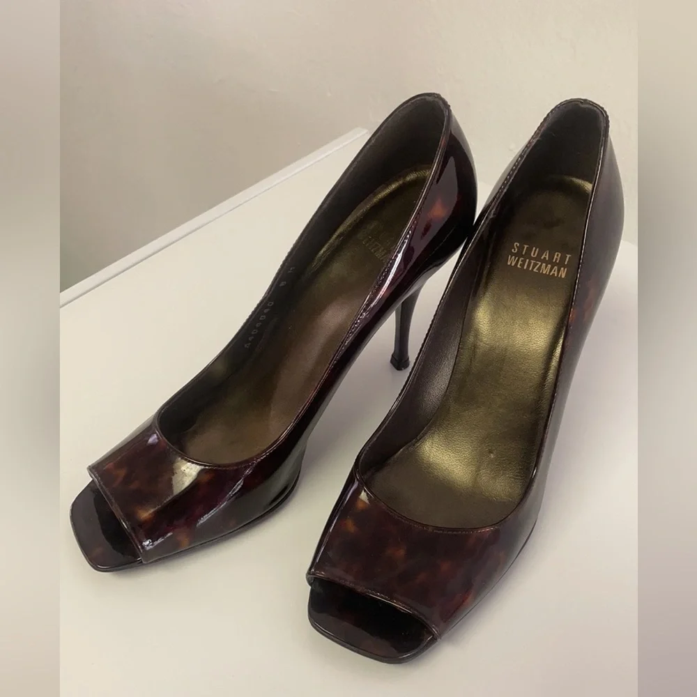 Stuart Weizmann career office square toe heels in turtoise shell size 8